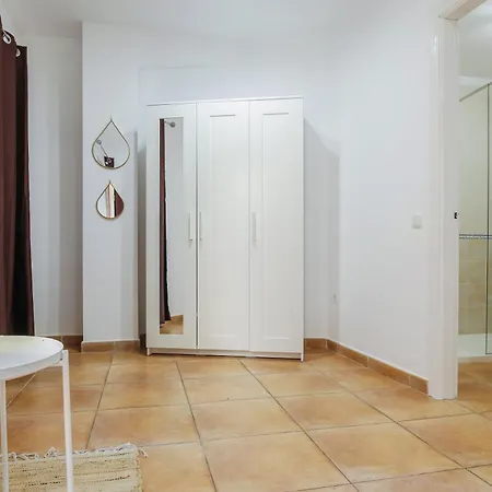 Center דירה קורלחו