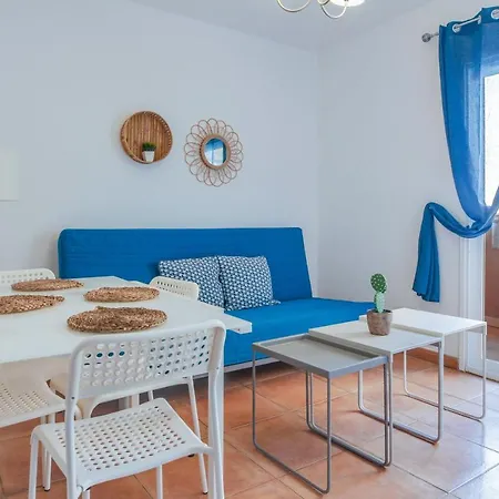 Apartment Center *